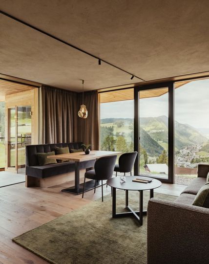 Dolomite Suite with balcony