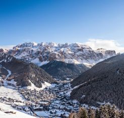 Verschneite Berglandschaft