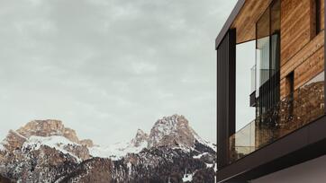 Ausblick vom Chalet Dolomites auf die Dolomiten