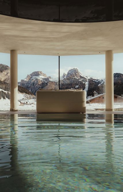 Ausblick auf die Dolomiten von der Wasserwelt