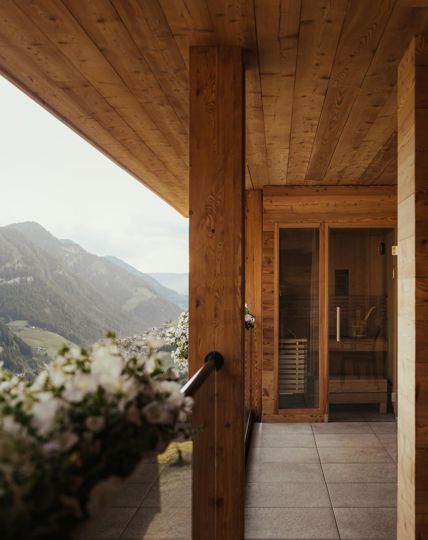Finnish sauna of the Dolomite Suite